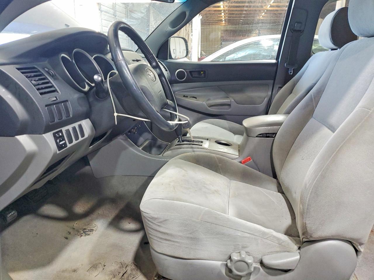 2005 TOYOTA TACOMA ACCESS CAB photo 13
