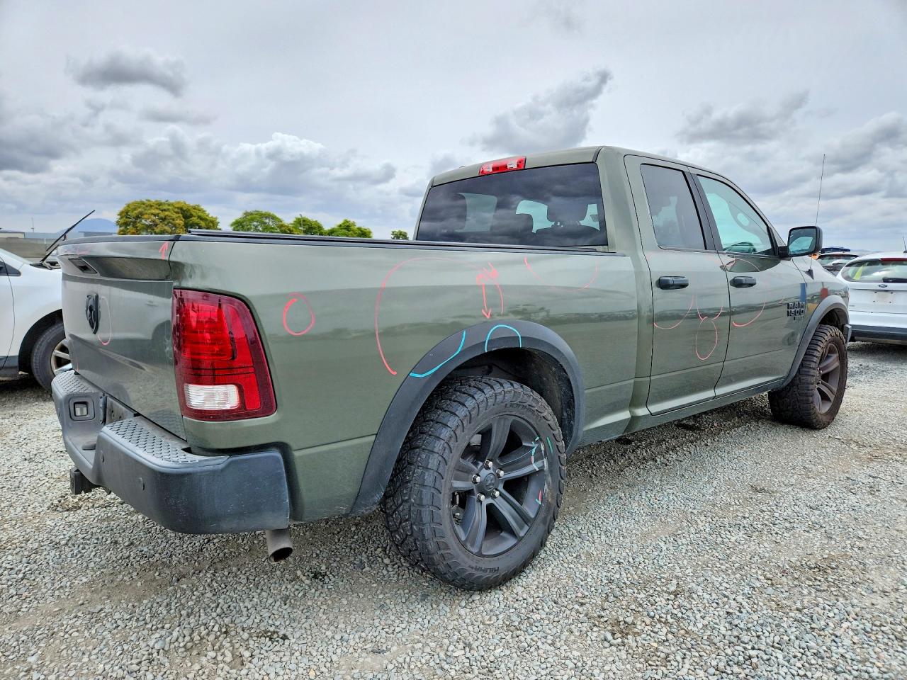 2021 RAM 1500 CLASSIC SLT photo 3