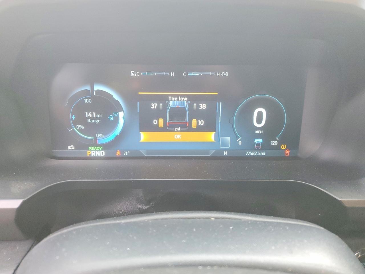 2023 FORD F150 LIGHTNING PRO photo 25