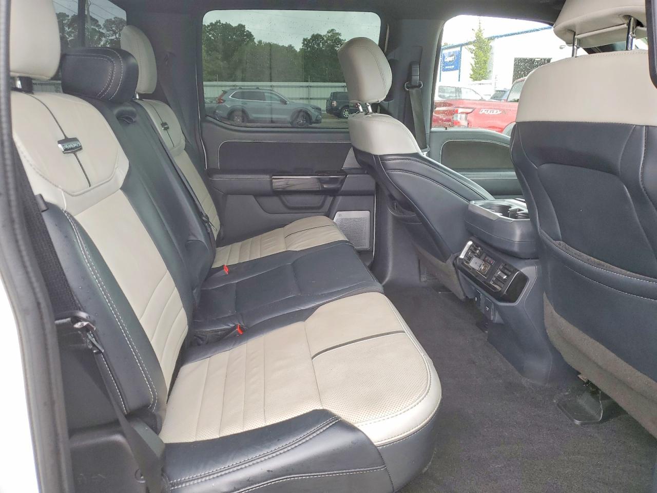 2023 FORD F150 LIGHTNING PRO photo 28