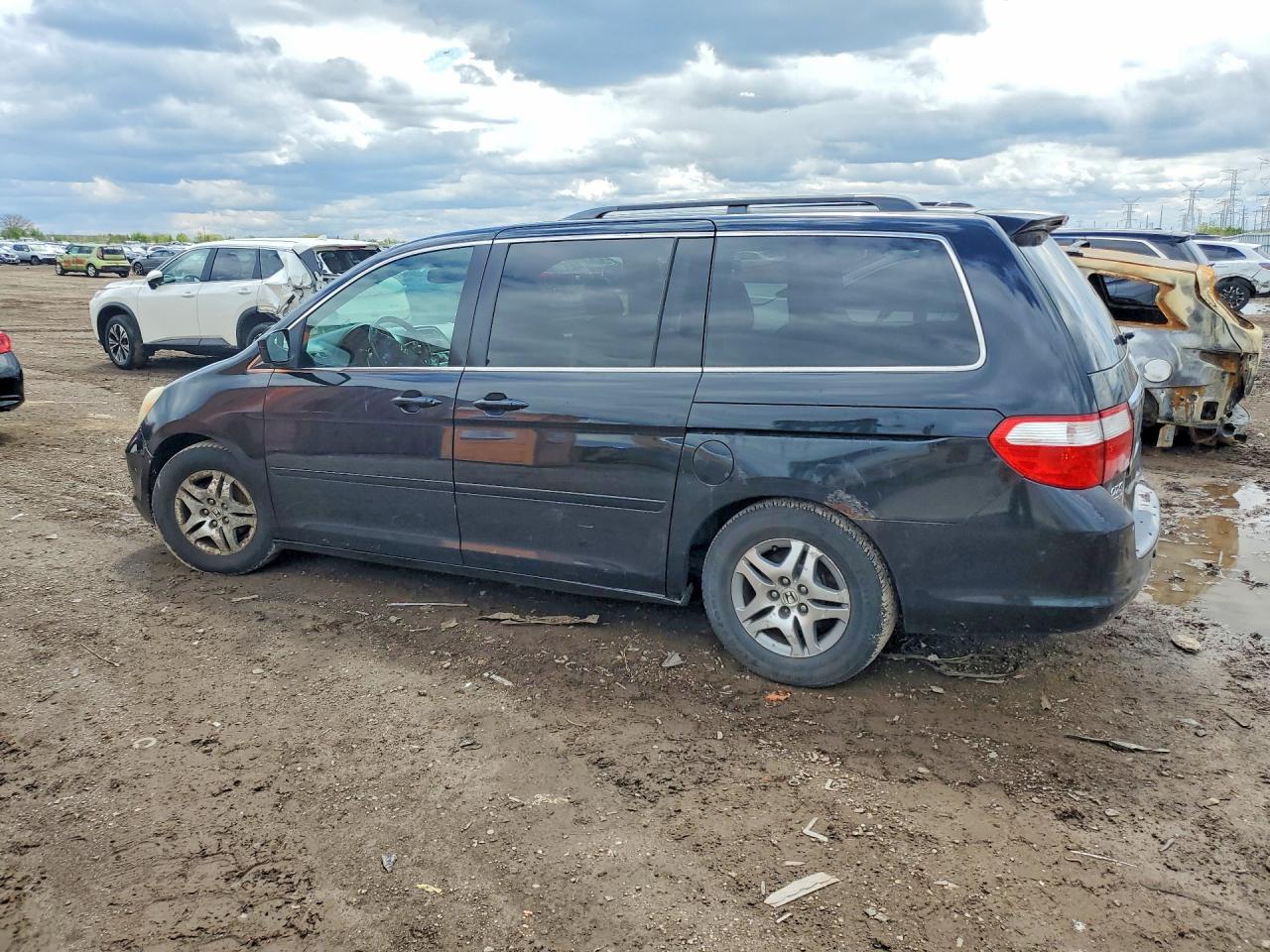 2006 HONDA ODYSSEY TOURING photo 3