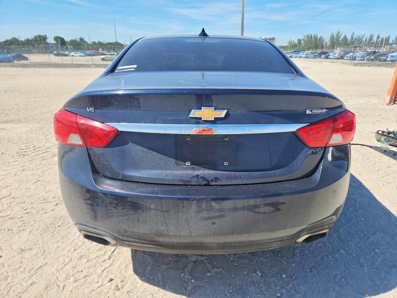 2018 CHEVROLET IMPALA PREMIER photo 16