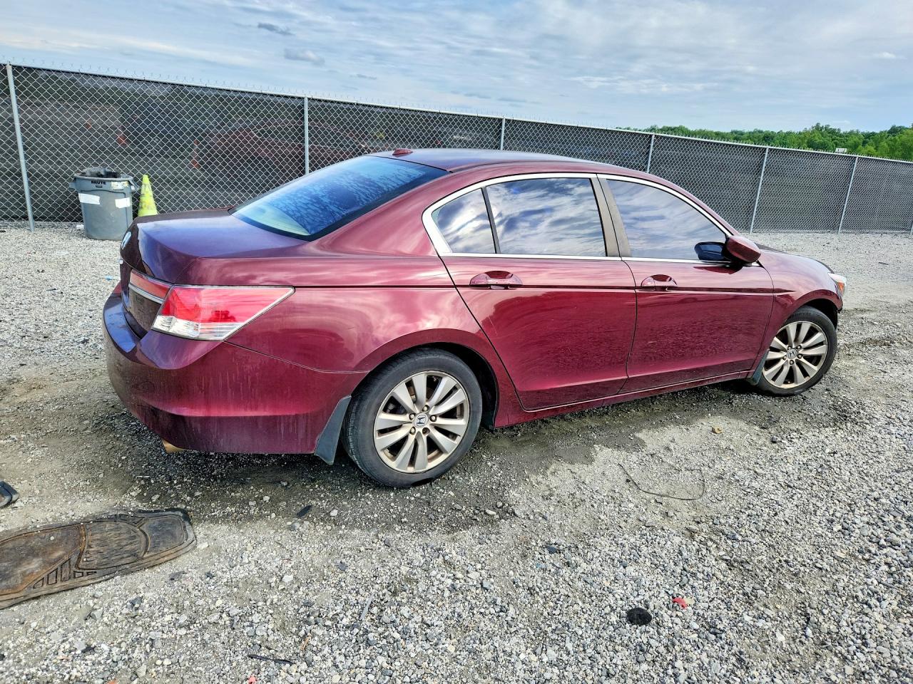 2012 HONDA ACCORD EXL photo 3