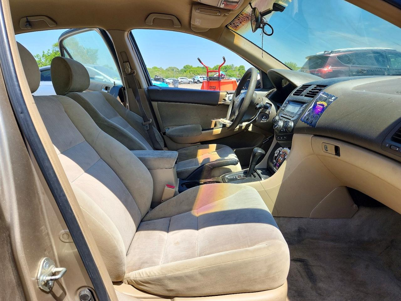 2003 HONDA ACCORD LX photo 19