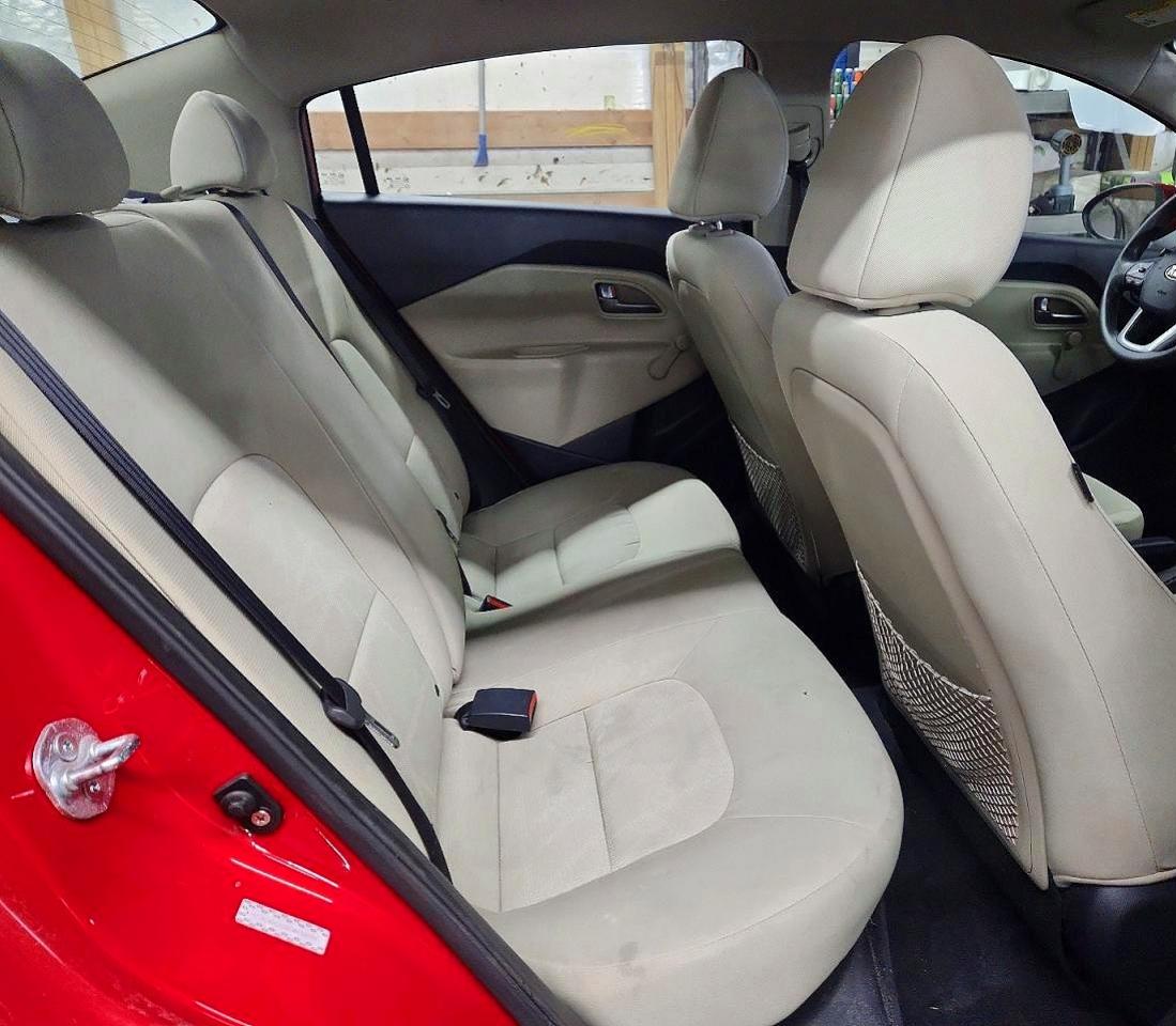2013 KIA RIO LX photo 28