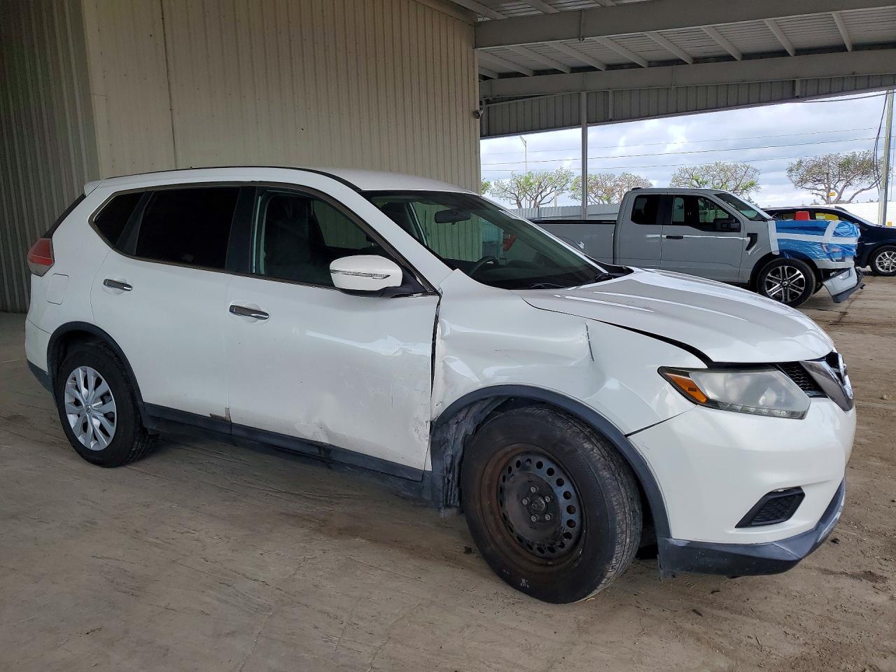 2014 NISSAN ROGUE S photo 4