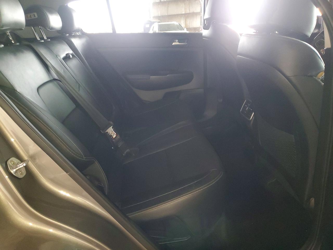 2017 KIA SPORTAGE EX photo 19