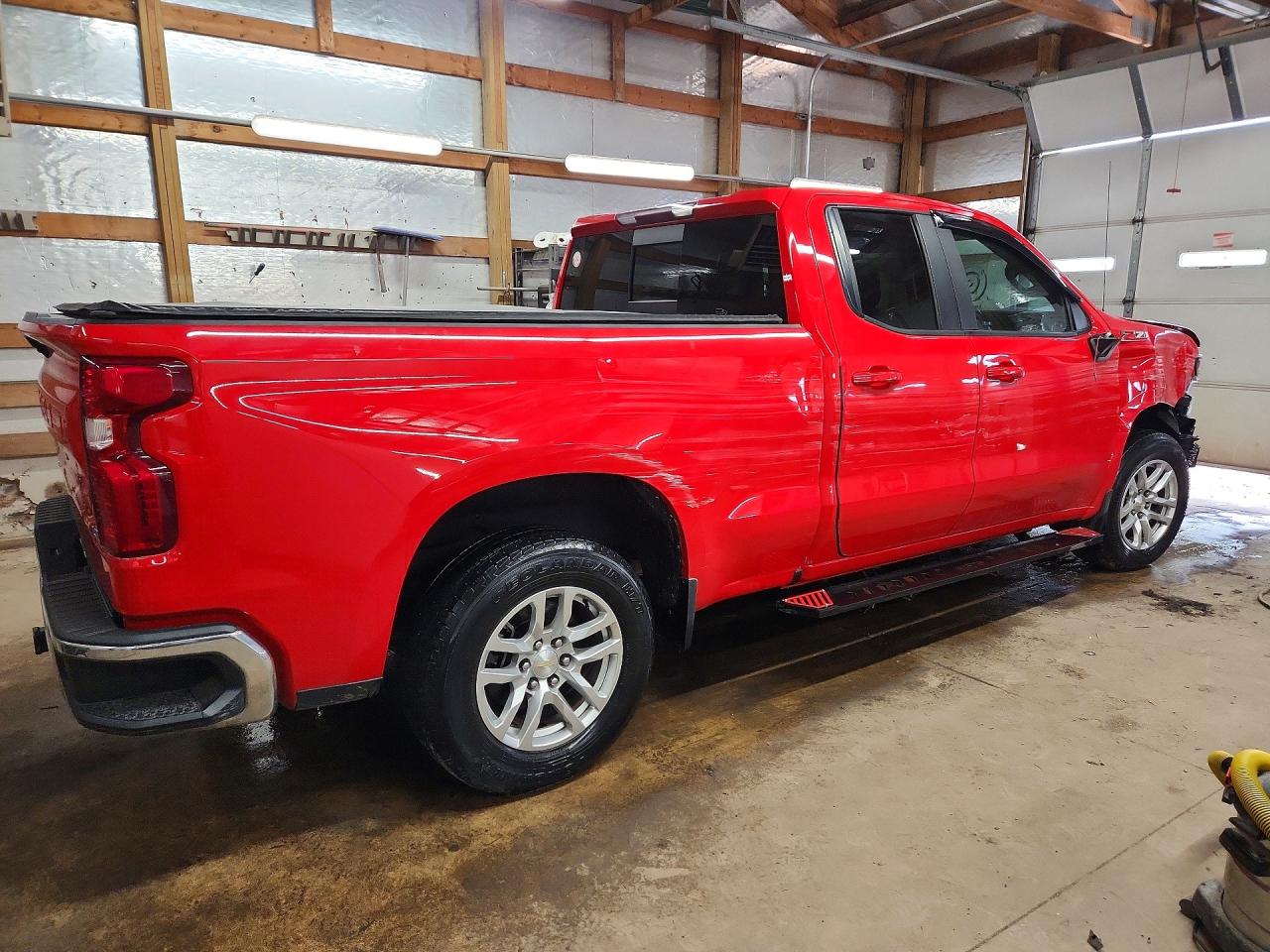 2020 CHEVROLET SILVERADO K1500 LT photo 5