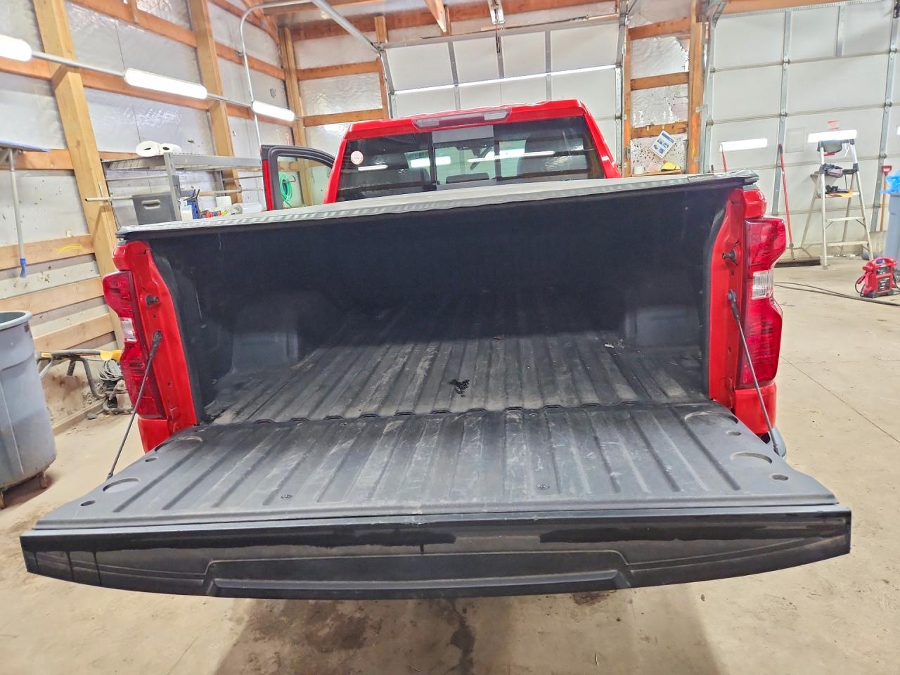 2020 CHEVROLET SILVERADO K1500 LT photo 11
