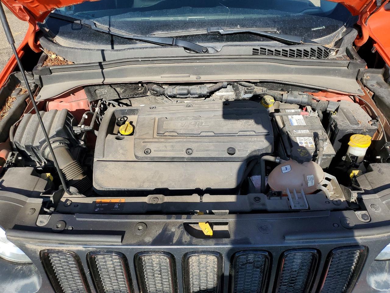 2017 JEEP RENEGADE LATITUDE photo 12