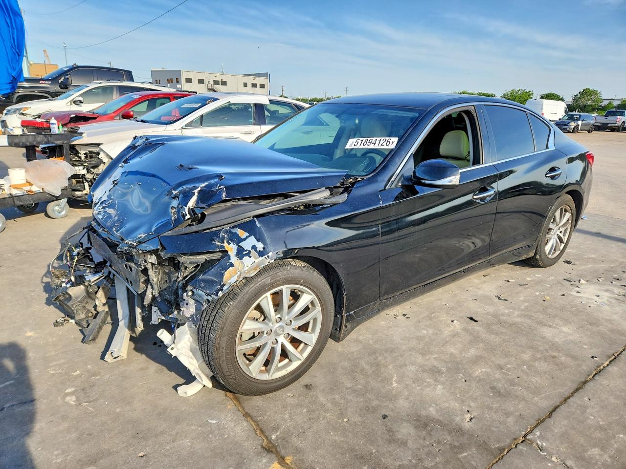 2015 INFINITI Q50