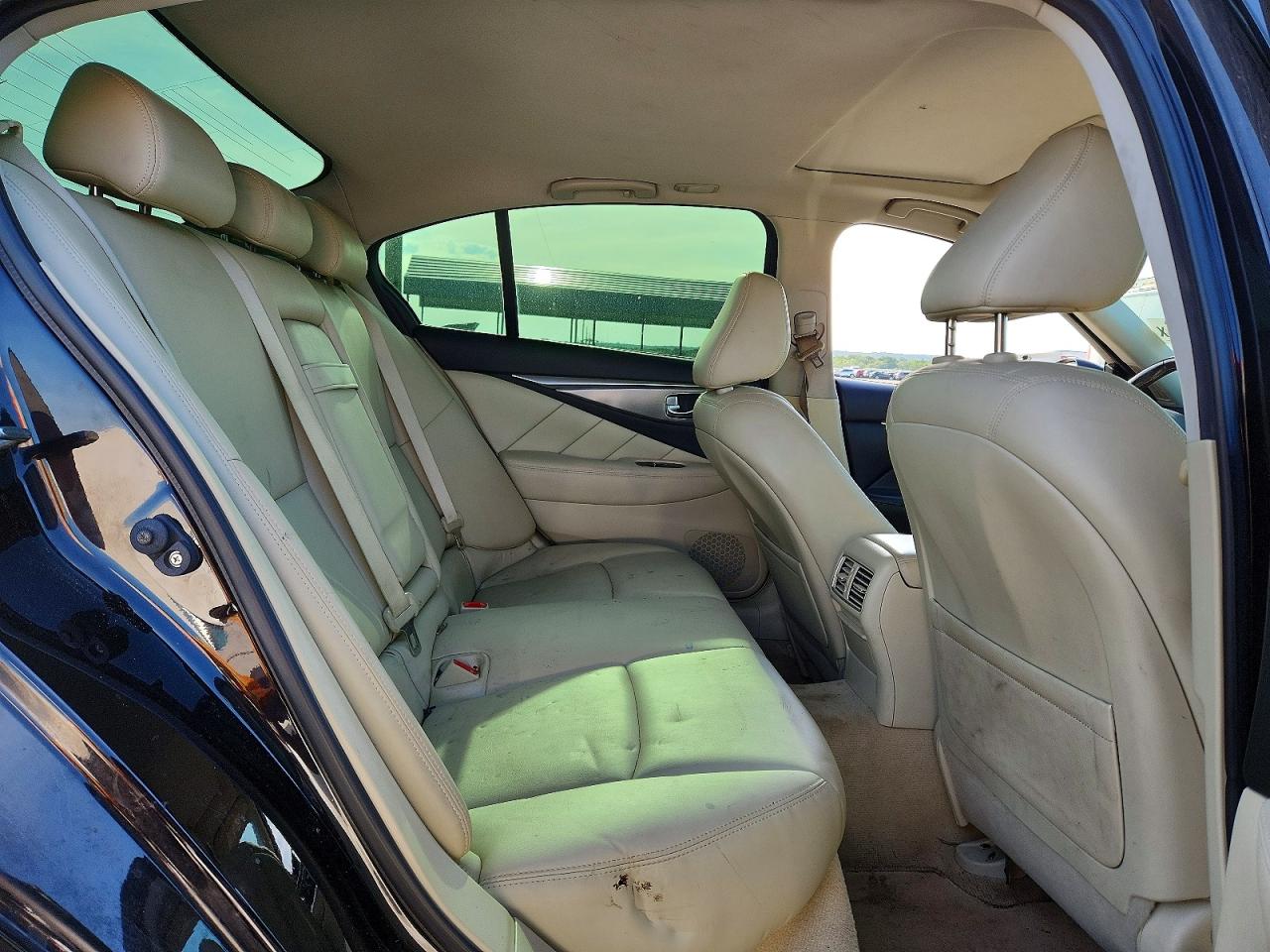2015 INFINITI Q50 PREMIUM photo 19