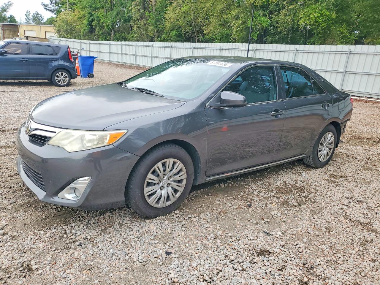 2012 TOYOTA CAMRY
