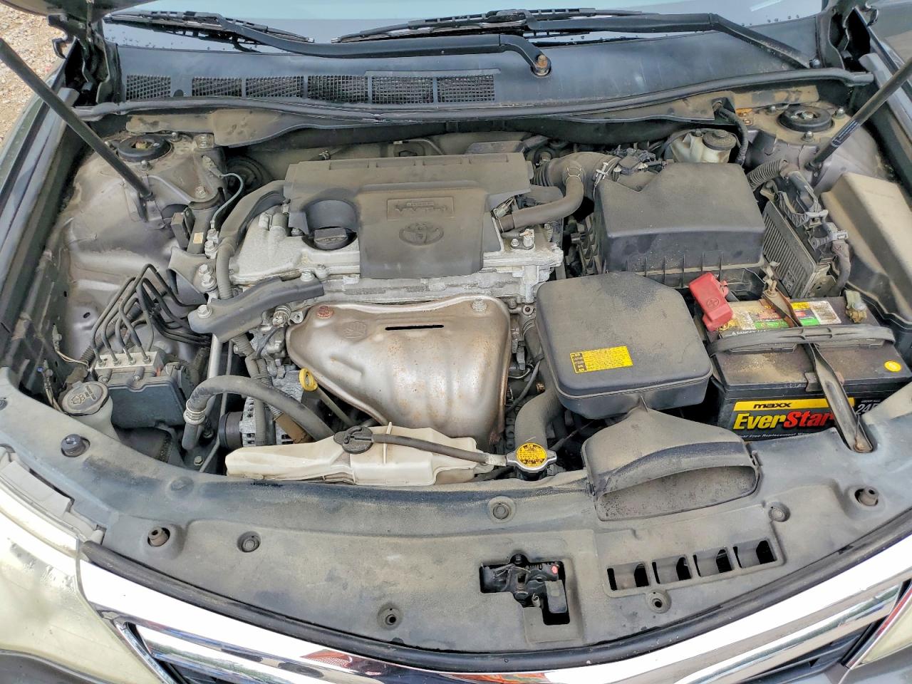 2012 TOYOTA CAMRY LE photo 31