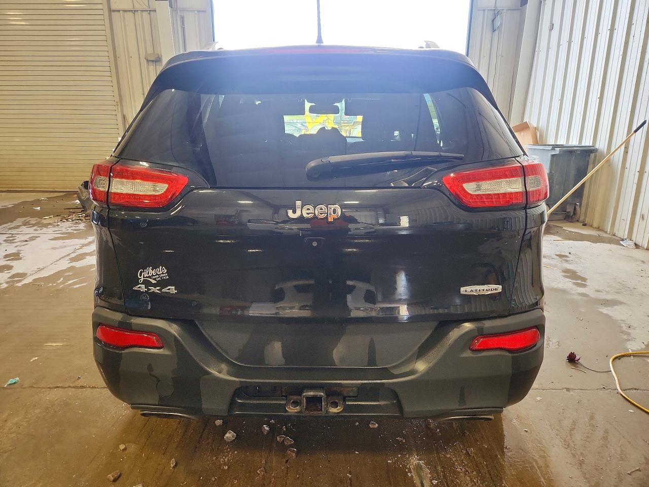 2015 JEEP CHEROKEE LATITUDE photo 11