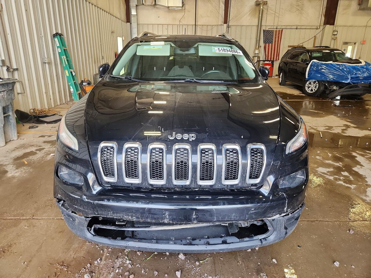 2015 JEEP CHEROKEE LATITUDE photo 9