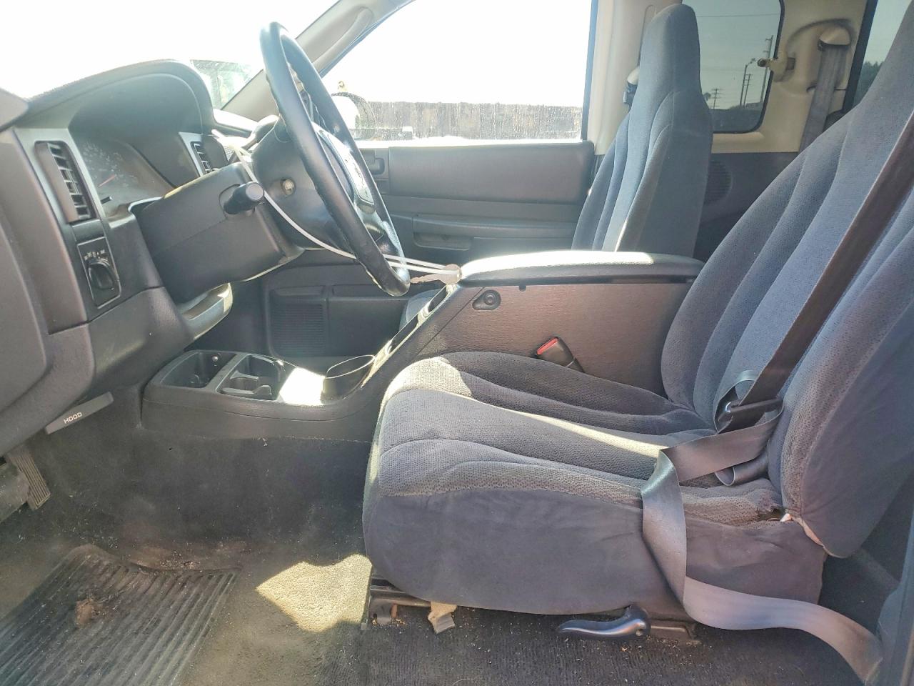 2002 DODGE DAKOTA BASE photo 13