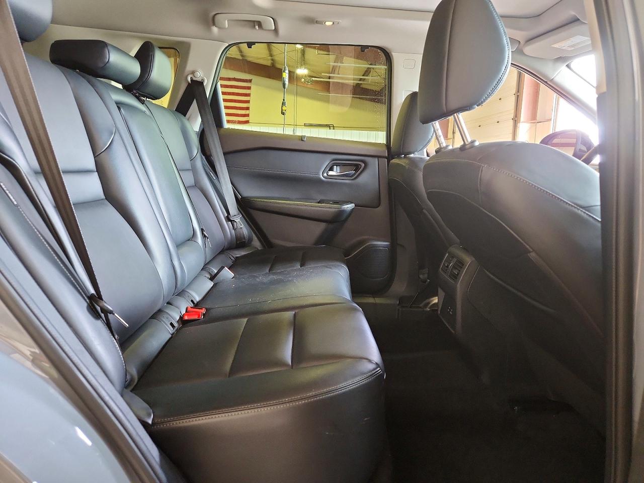 2023 NISSAN ROGUE SV photo 31