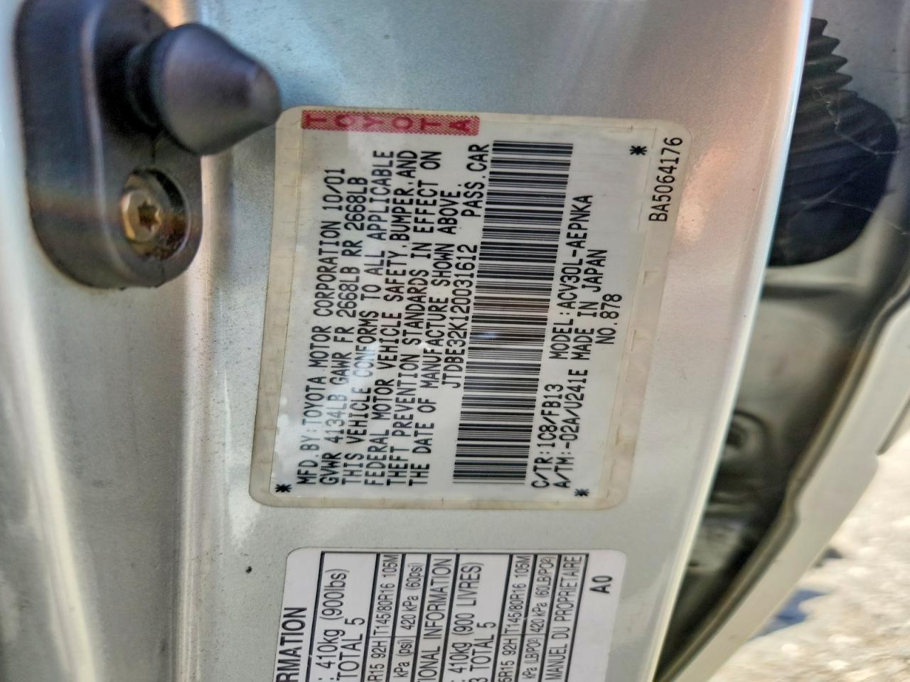 2002 TOYOTA CAMRY LE photo 25