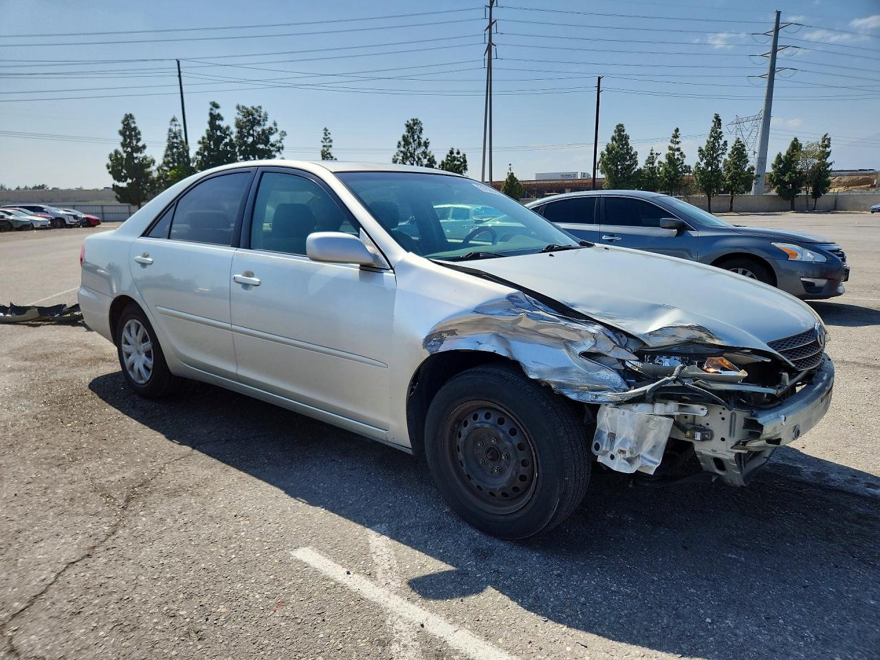 2002 TOYOTA CAMRY LE photo 7
