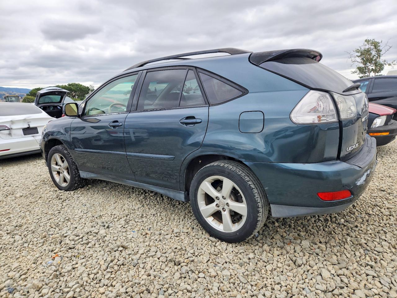 2005 LEXUS RX 330 photo 2