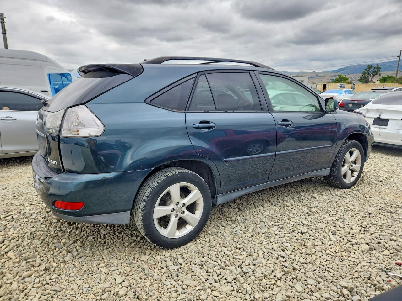 2005 LEXUS RX 330 photo 3