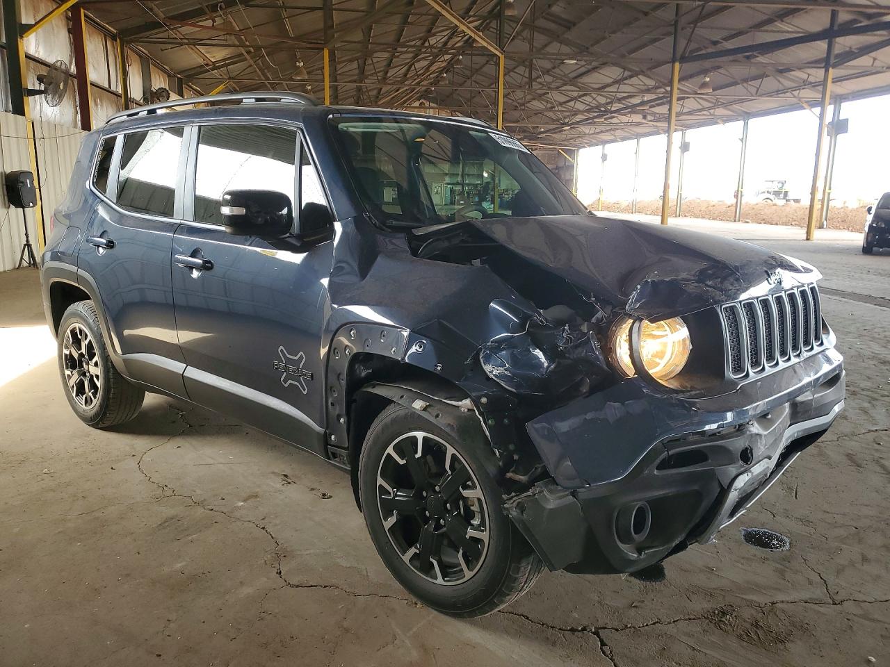 2023 JEEP RENEGADE LATITUDE photo 10