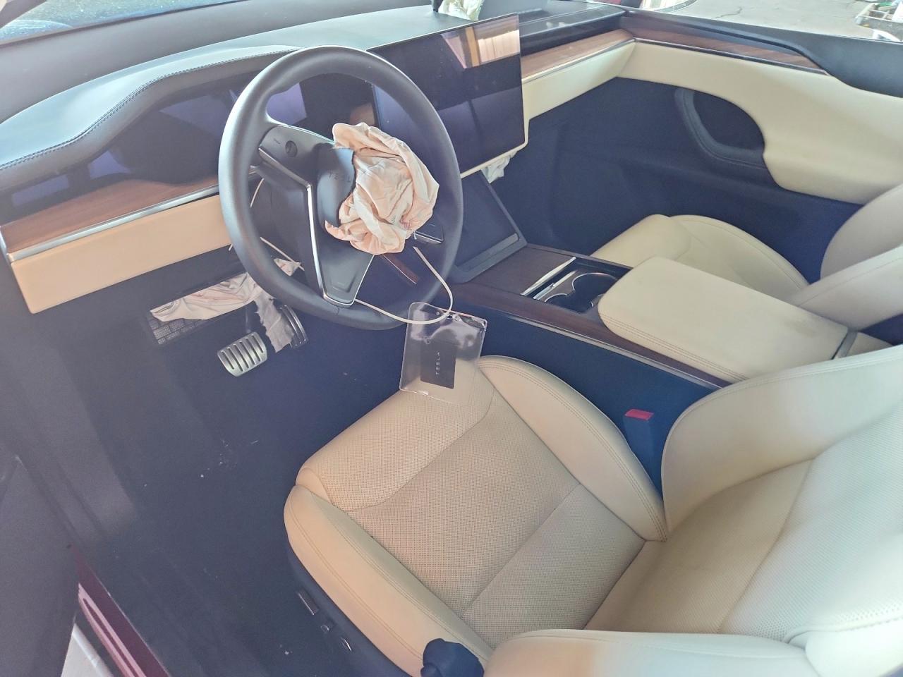 2025 TESLA MODEL X photo 22