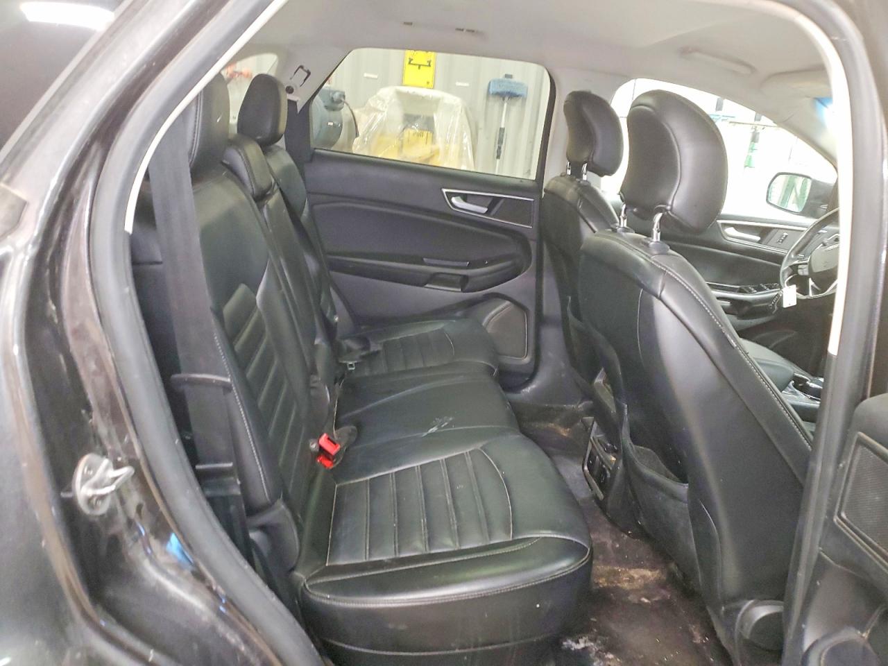 2015 FORD EDGE SEL photo 31