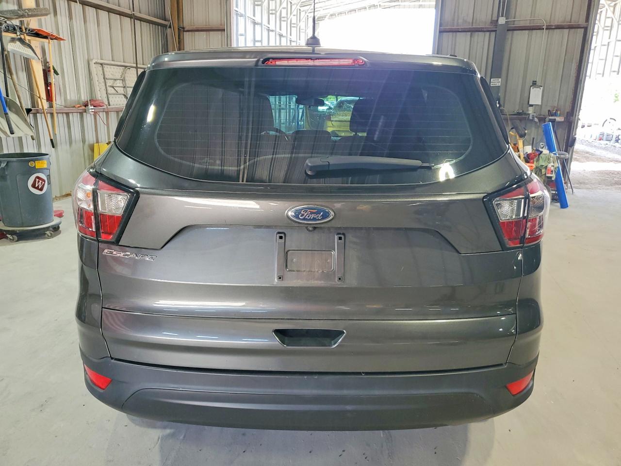 2017 FORD ESCAPE S photo 11