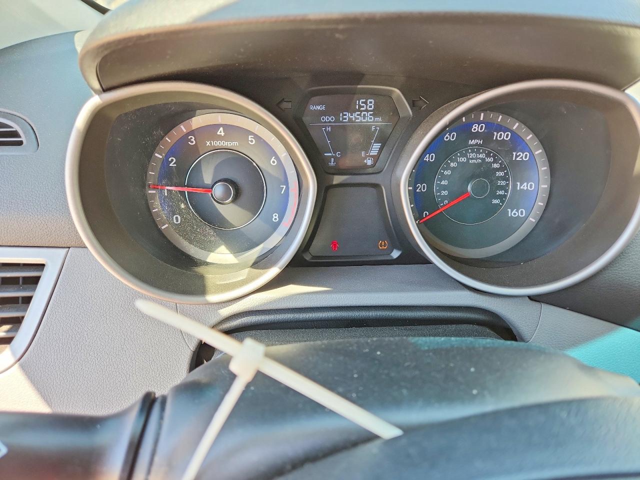 2013 HYUNDAI ELANTRA GLS photo 9