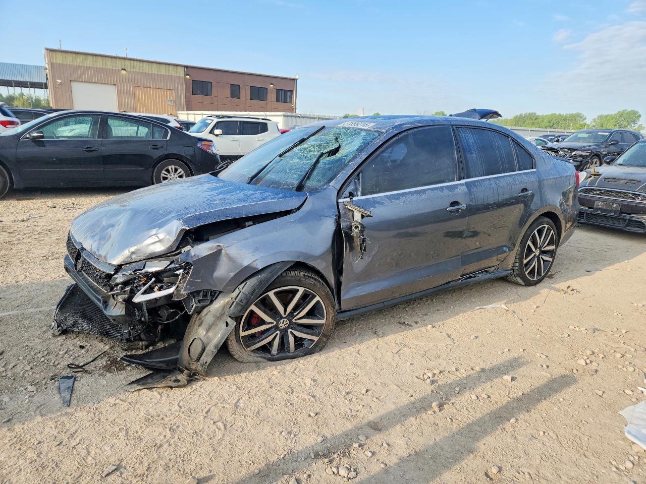 2013 VOLKSWAGEN JETTA