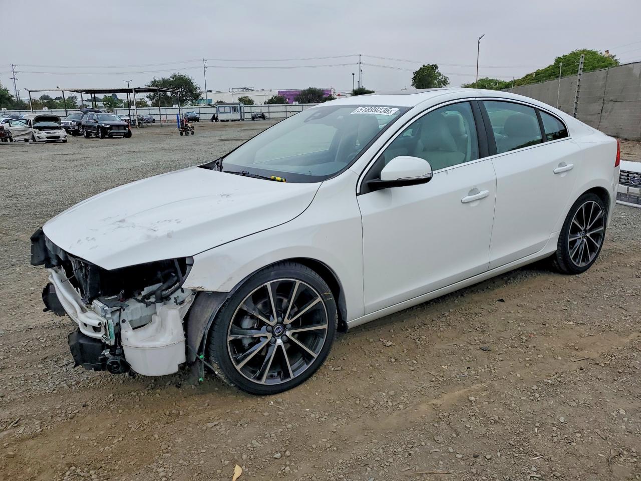 2016 VOLVO S60