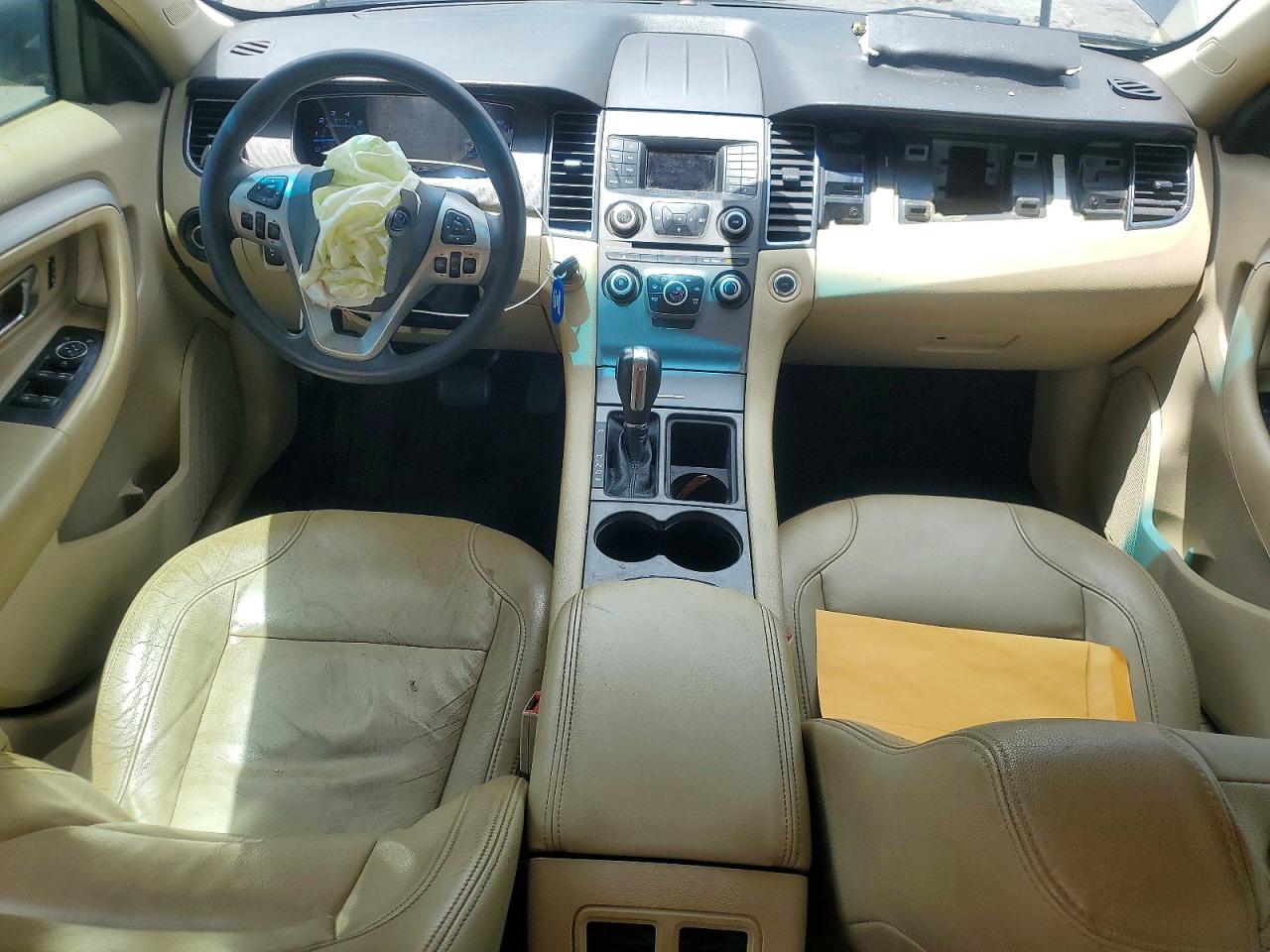 2018 FORD TAURUS SE photo 8