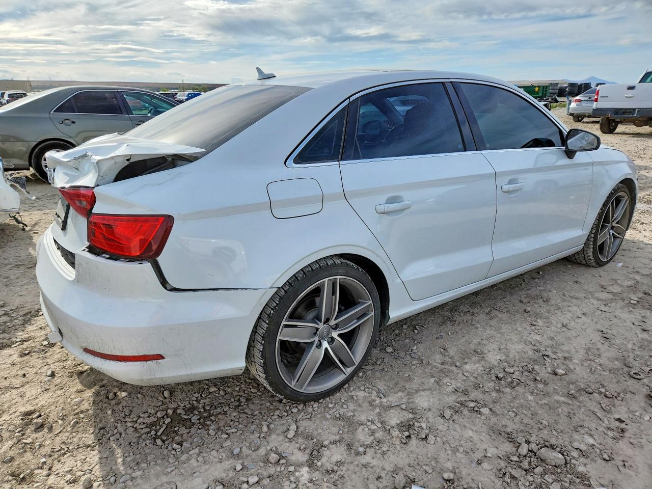 2015 AUDI A3 PREMIUM PLUS photo 3