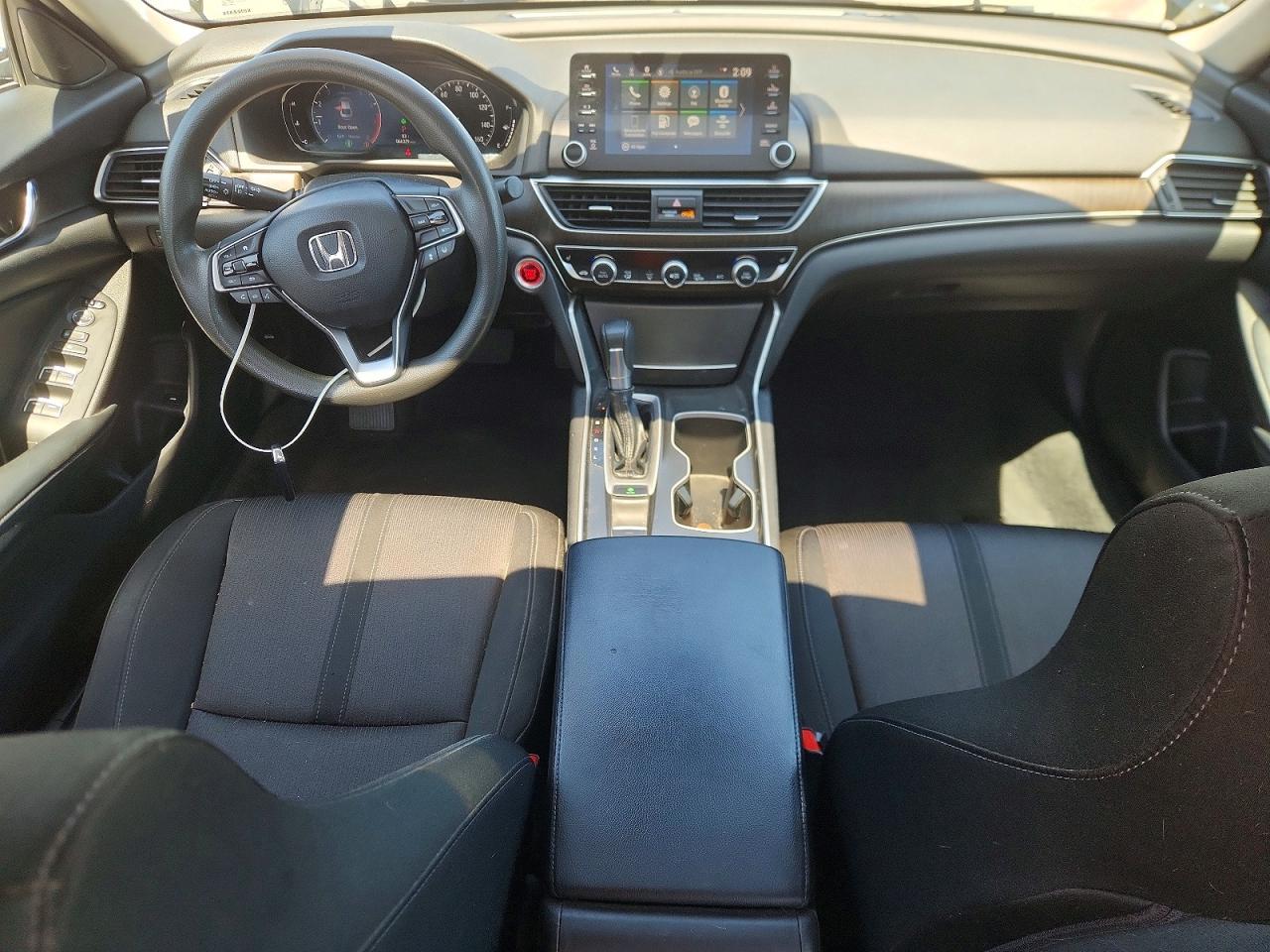 2018 HONDA ACCORD EX photo 22