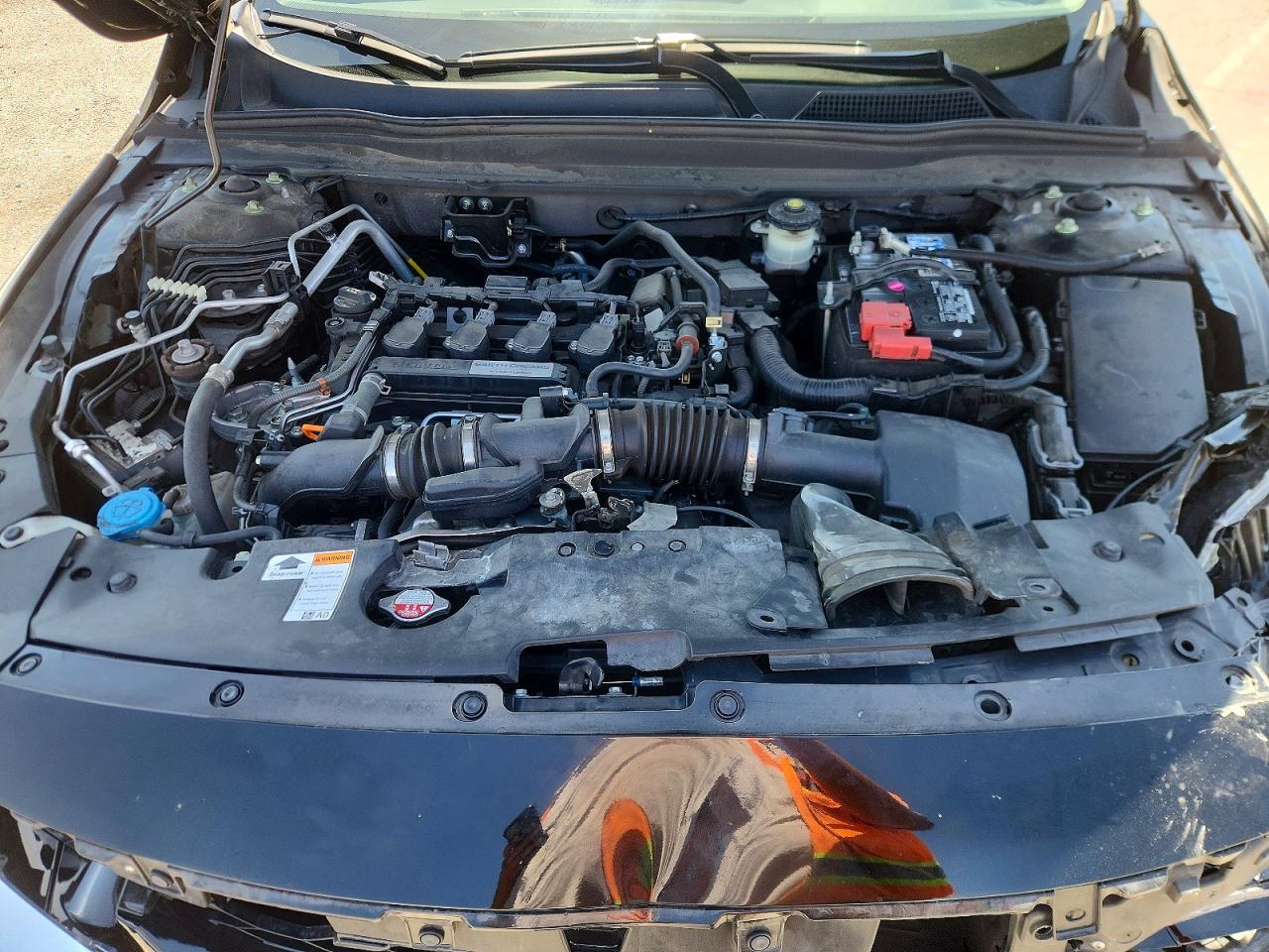 2018 HONDA ACCORD EX photo 31