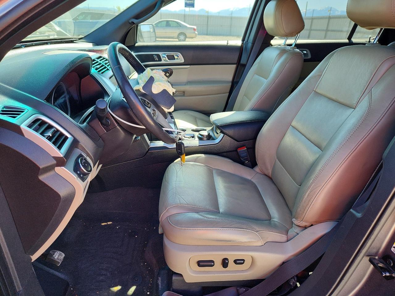 2014 FORD EXPLORER XLT photo 19