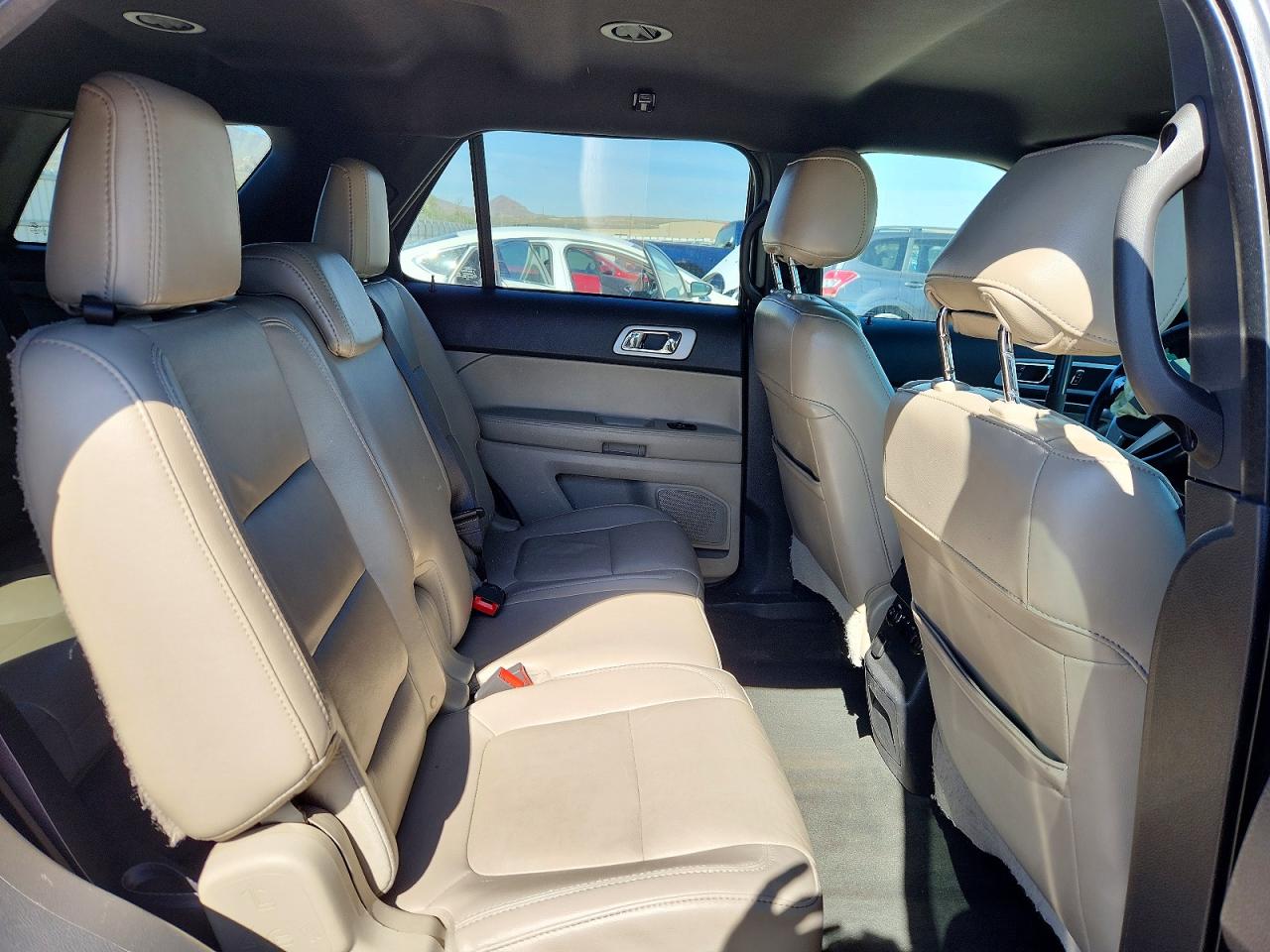 2014 FORD EXPLORER XLT photo 28