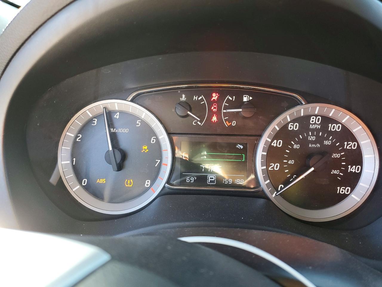 2015 NISSAN SENTRA SV photo 9