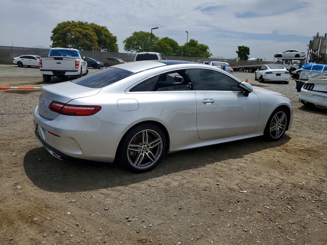 2018 MERCEDES-BENZ E 400 photo 5