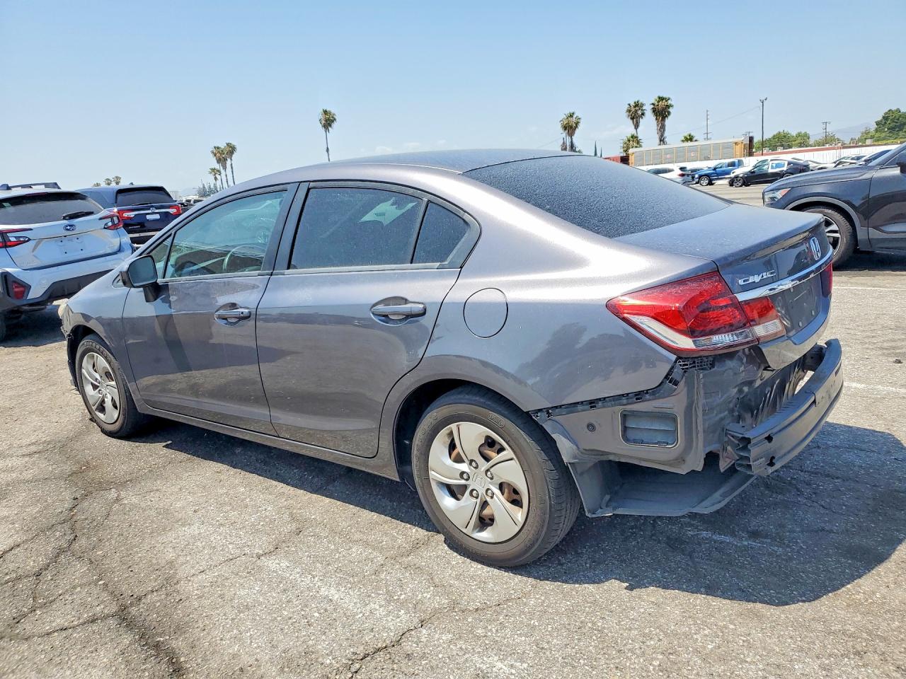 2015 HONDA CIVIC LX photo 4