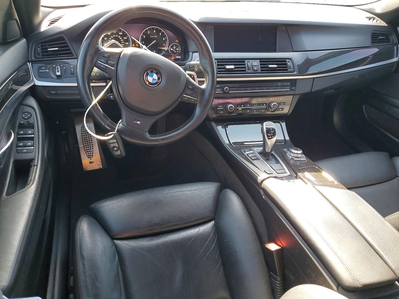 2012 BMW 550 I photo 15