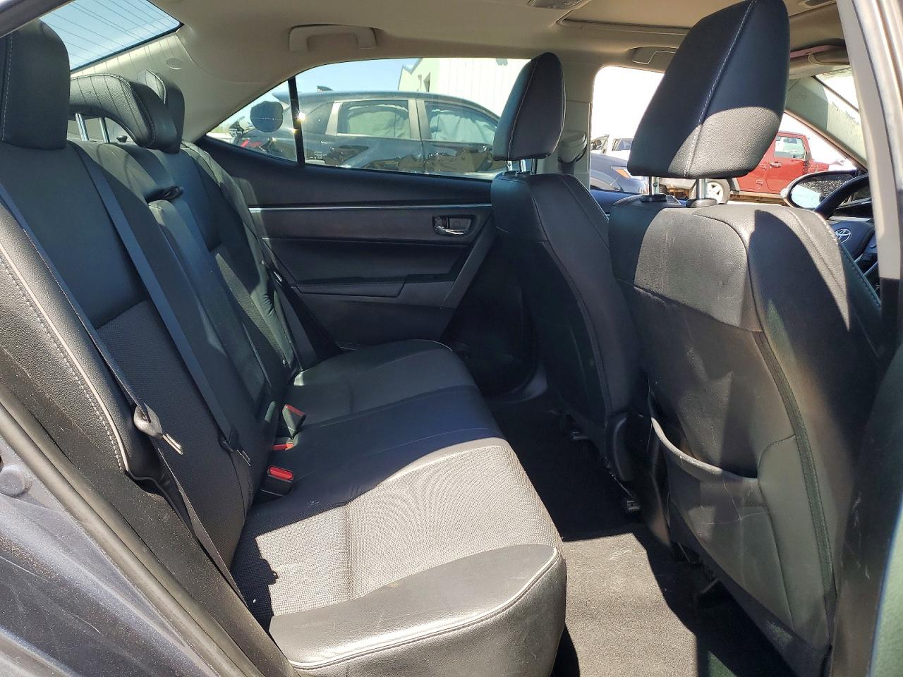 2015 TOYOTA COROLLA S PLUS photo 28
