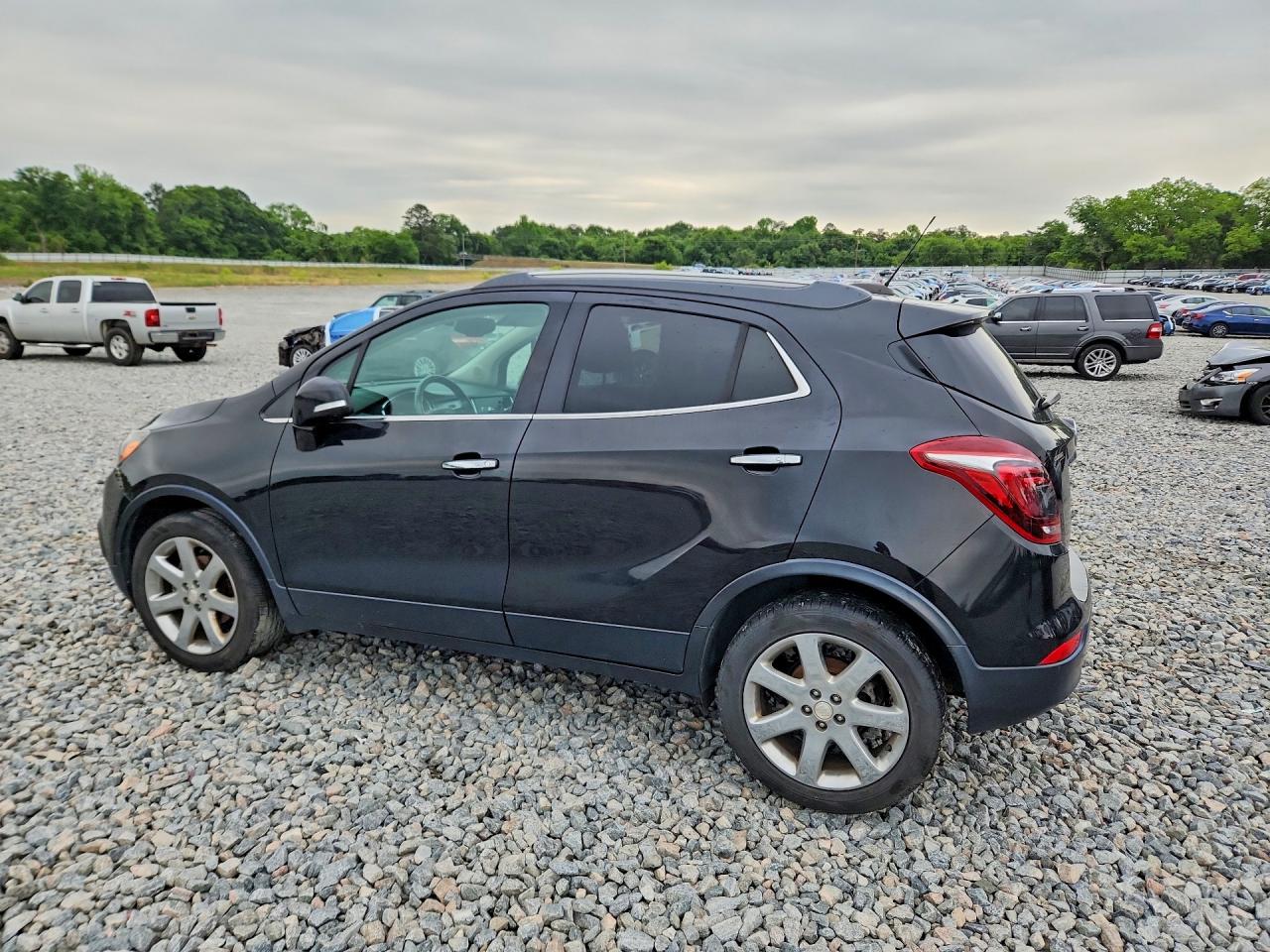 2017 BUICK ENCORE ESSENCE photo 3