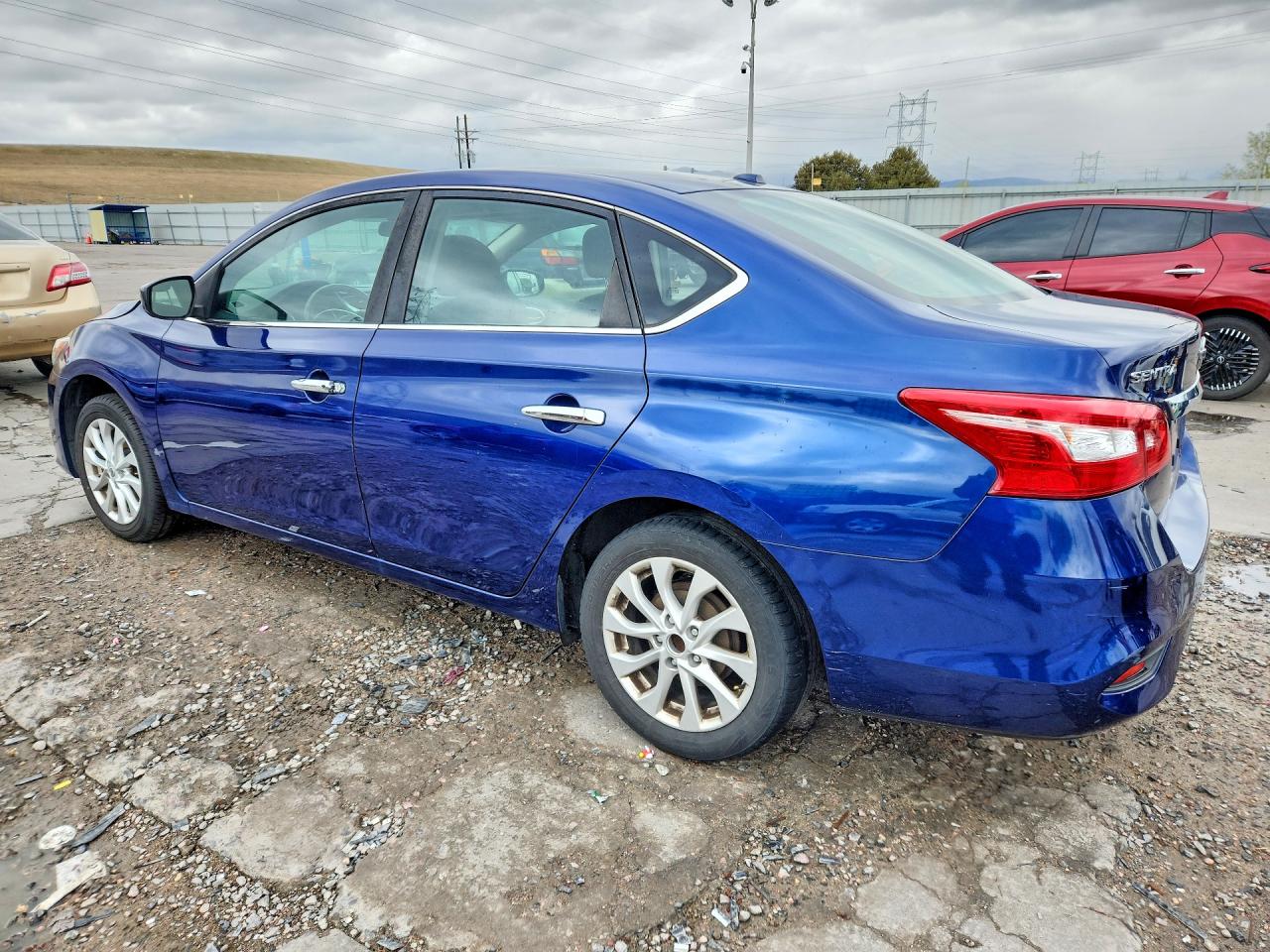 2017 NISSAN SENTRA SV photo 3
