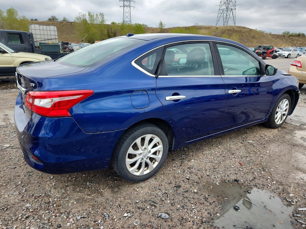 2017 NISSAN SENTRA SV photo 5