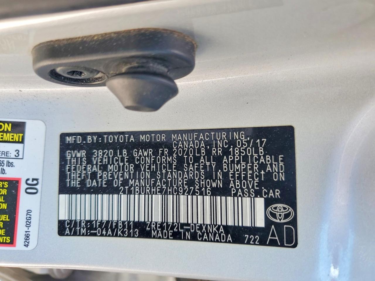 2017 TOYOTA COROLLA LE photo 34