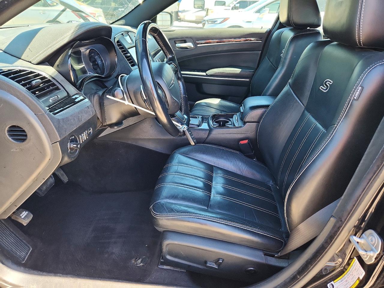 2018 CHRYSLER 300 S photo 7
