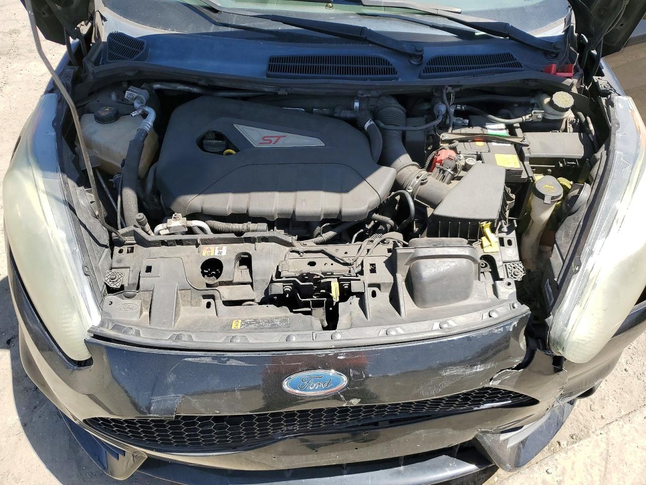 2016 FORD FIESTA ST photo 21